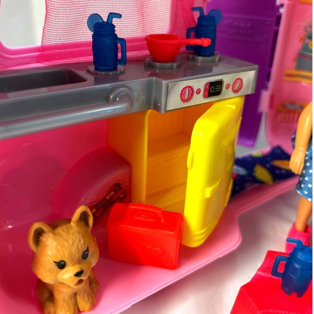 Barbie Club Chelsea Camper Playset FXG90 Pink Caravan Blue Car Doll Accessories - Picture 5 of 16